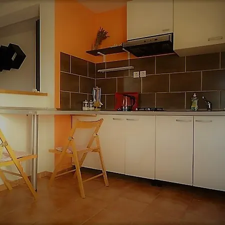 Belic Vinko- House דירה *