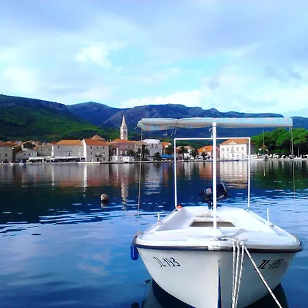 Belic Vinko- House Jelsa (Hvar)