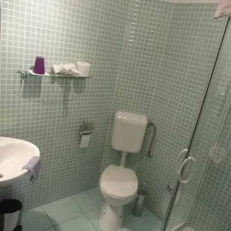 Belic Vinko- House Jelsa (Hvar)