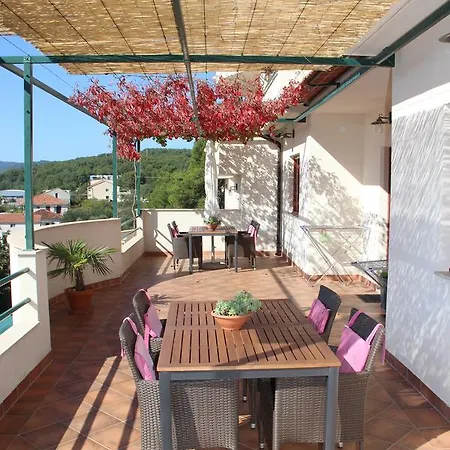 Belic Vinko- House Jelsa (Hvar)
