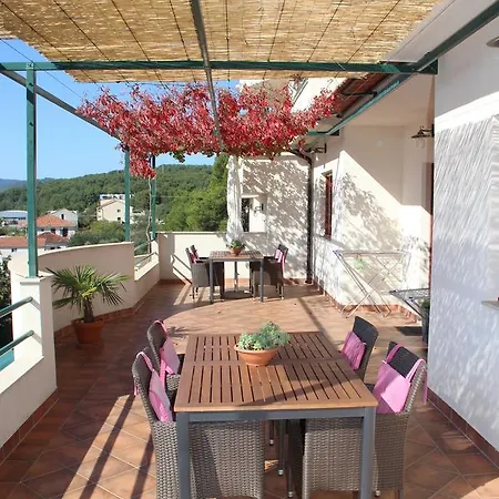 Belic Vinko- House Jelsa (Hvar)