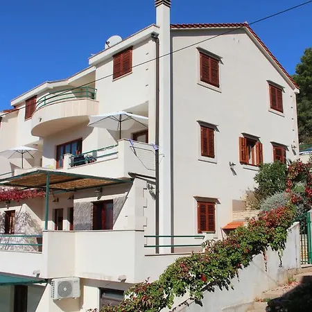 Belic Vinko- House * Jelsa (Hvar)