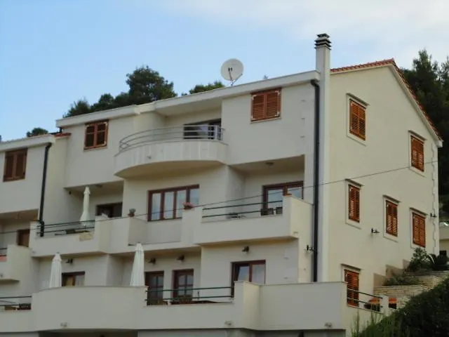 Belic Vinko- House Елса