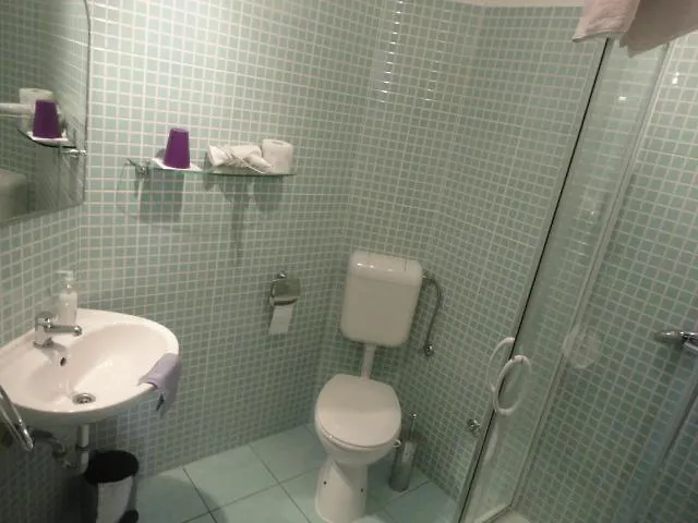 Belic Vinko- House Jelsa (Hvar)