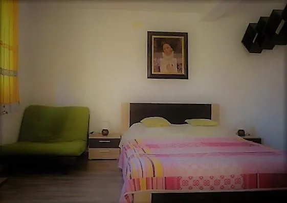 Belic Vinko- House Jelsa (Hvar)