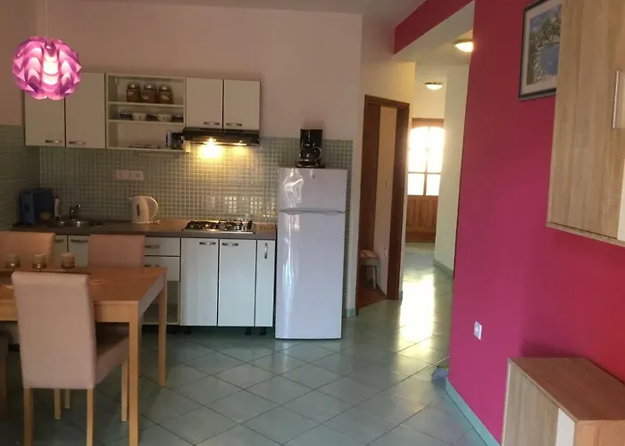 Belic Vinko- House Jelsa (Hvar)
